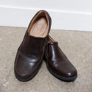 Vintage NATURALIZER Dark Brown Leather Loafers, Women's Size 8, Minimalist style